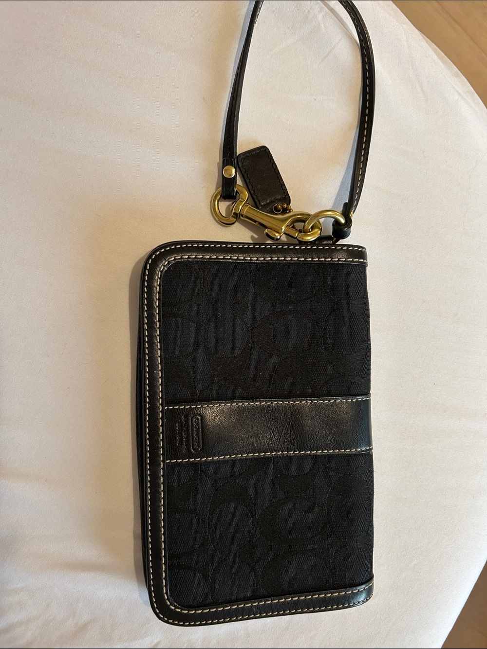 Vintage black Coach signature jacquard wristlet 2000s y2k